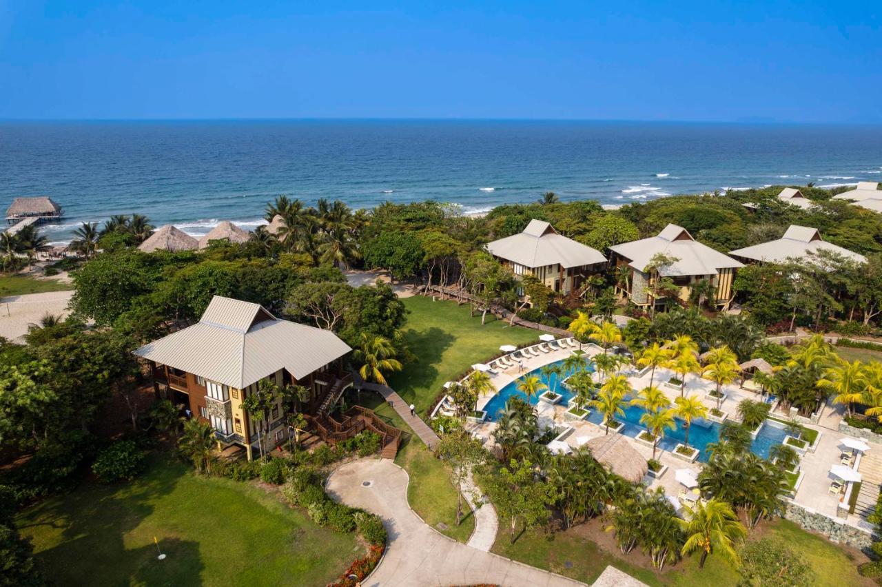 Indura Beach & Golf Resort Curio Collection By Hilton Tela Εξωτερικό φωτογραφία