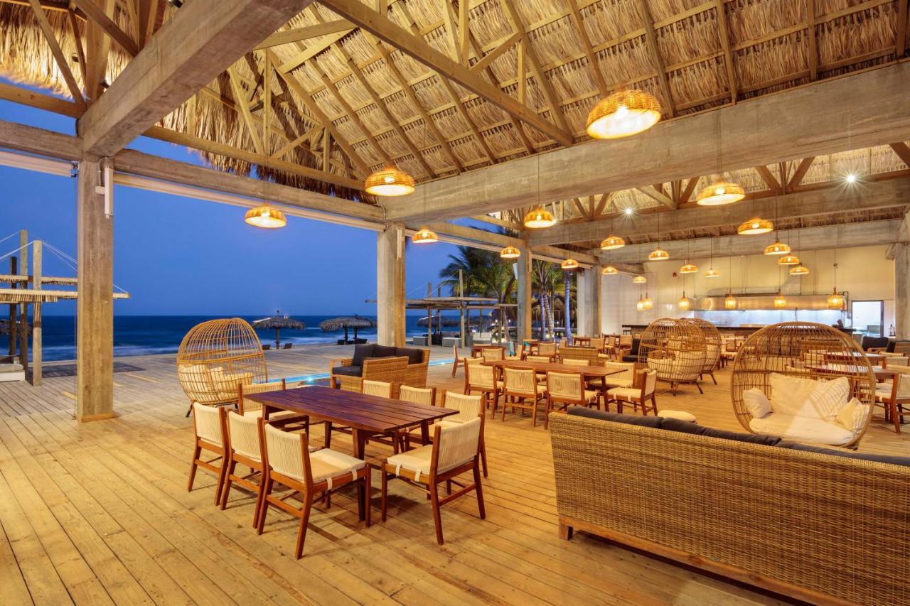 Indura Beach & Golf Resort Curio Collection By Hilton Tela Εξωτερικό φωτογραφία