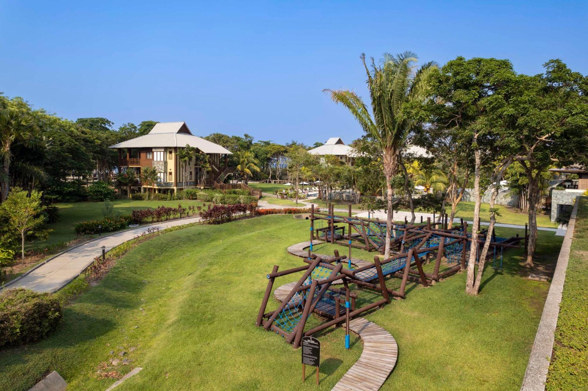 Indura Beach & Golf Resort Curio Collection By Hilton Tela Εξωτερικό φωτογραφία